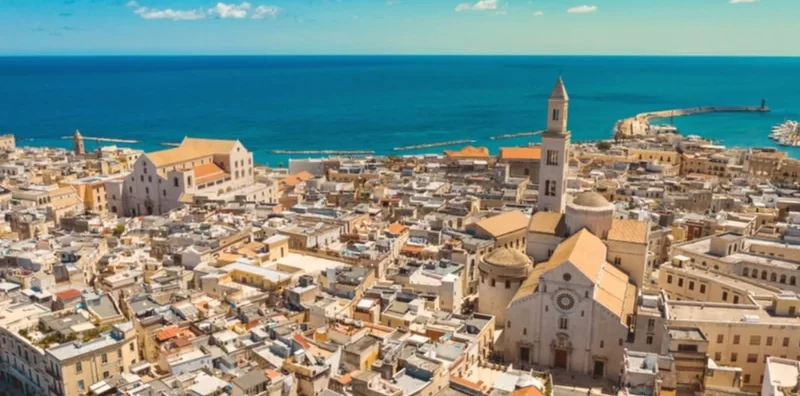 tæerne spids leje Bari Town | Visit Puglia Italy | Beautiful Puglia