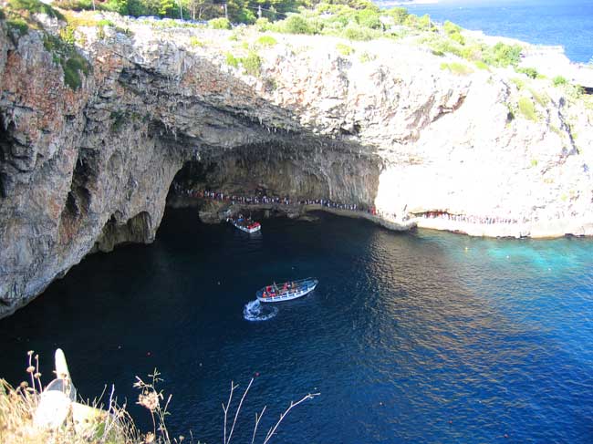 grotta_zinzulusa_salento