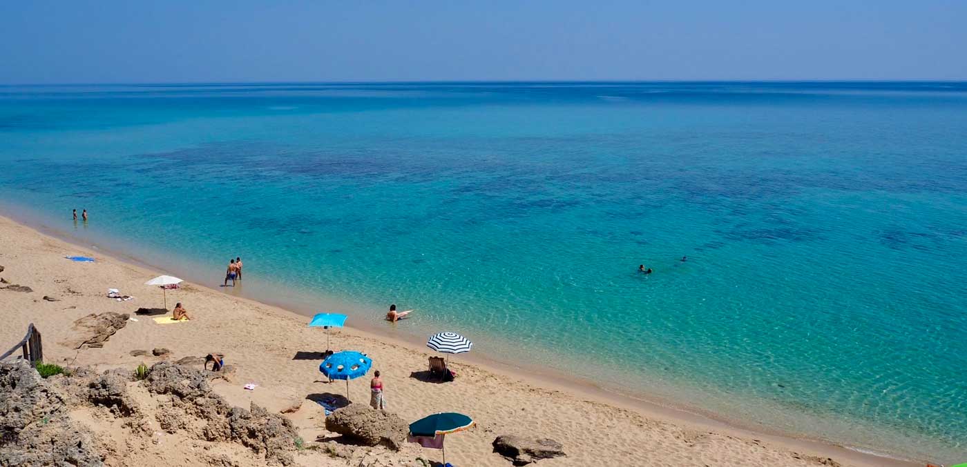 piri piri beach in puglia