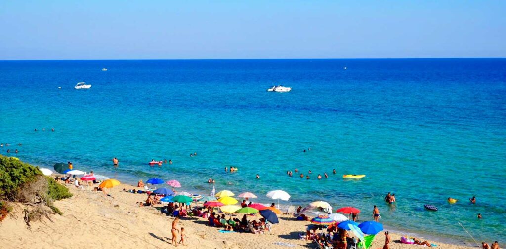 campomarino beach in puglia