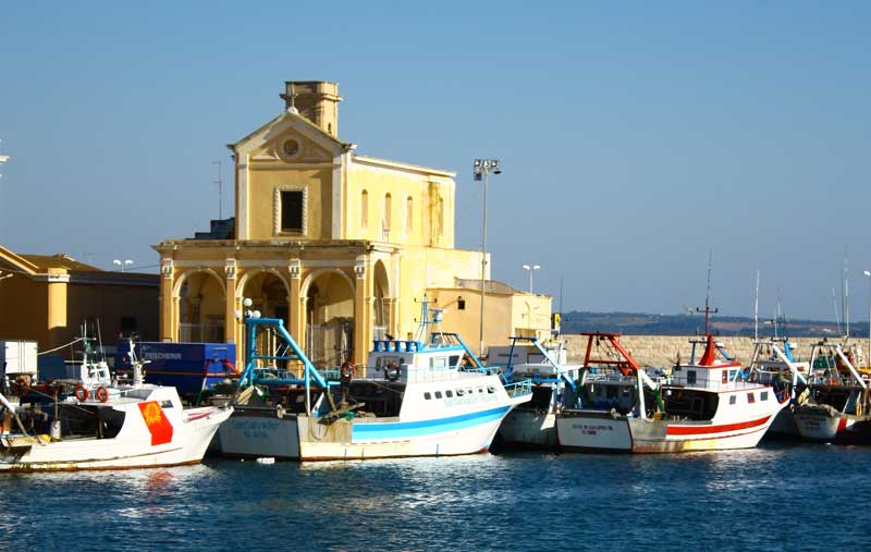 gallipoli puglia italy