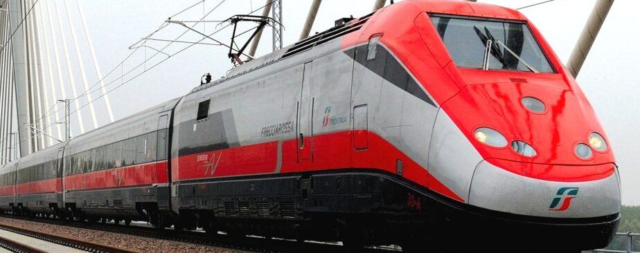 travel puglia by train