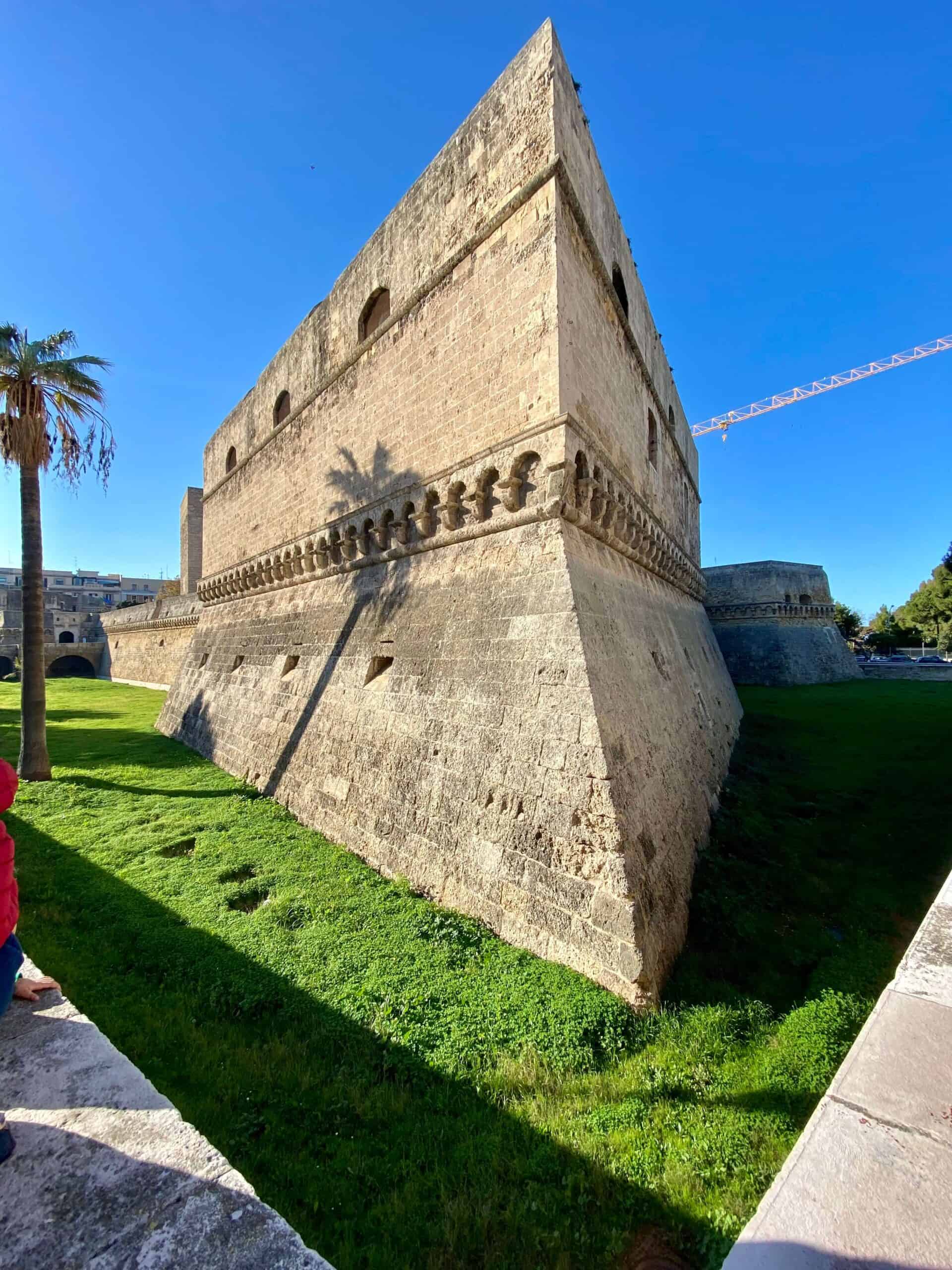 castello bari