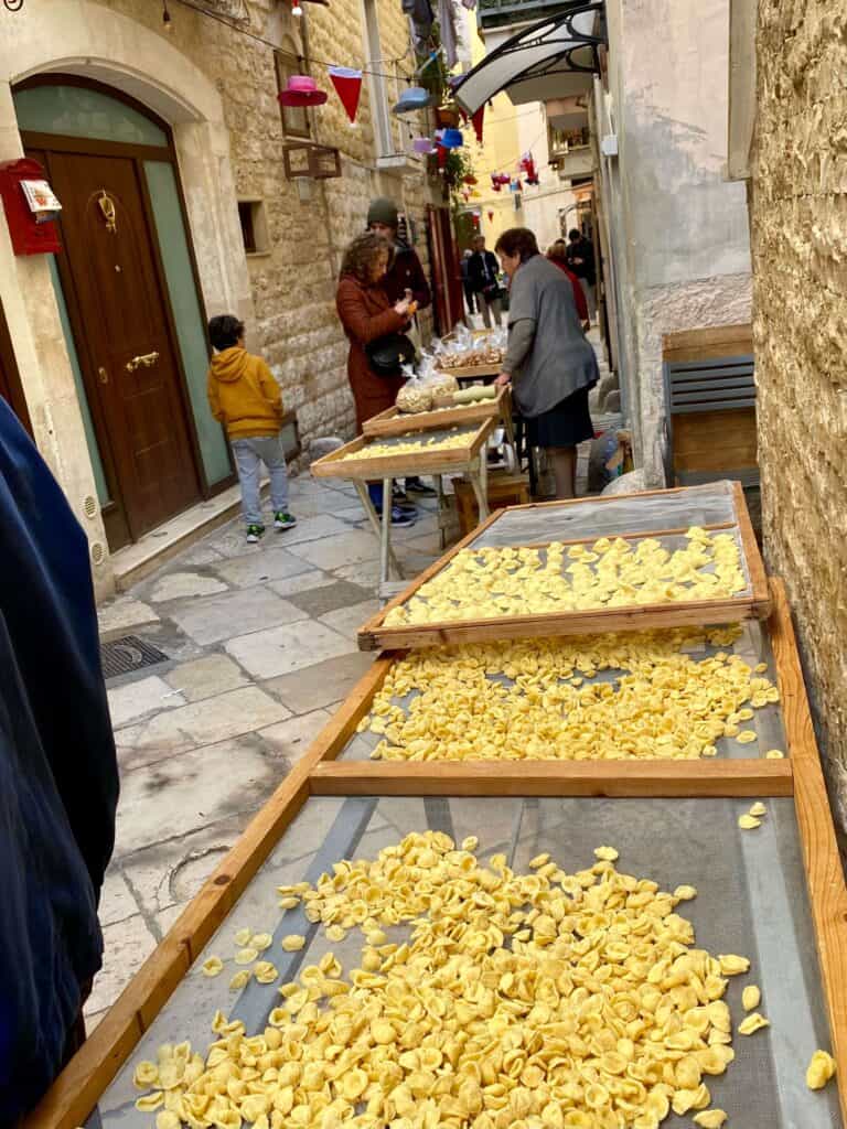 pasta bari