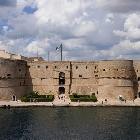 Puglia bike tours: cycling adventures